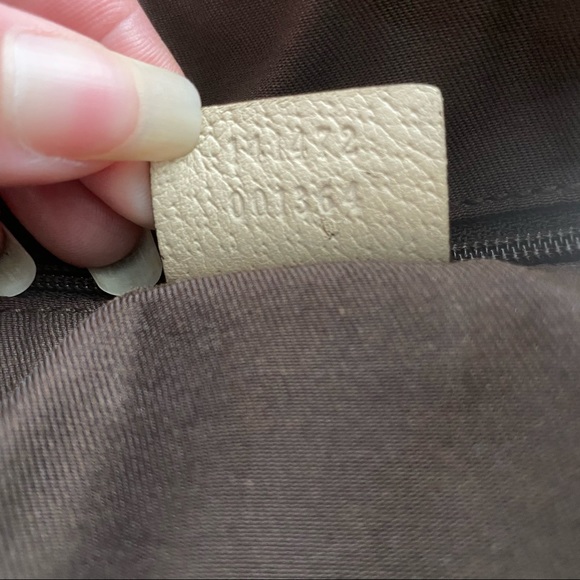 Authentic Gucci vintage Abbey bag. - Picture 15 of 16